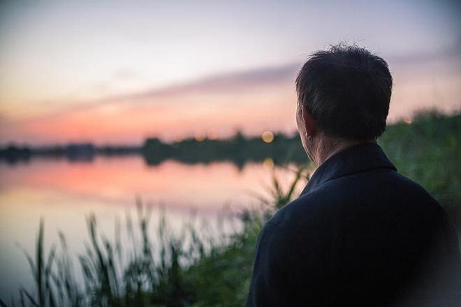 Chứng kiến biến cố của 2 người thân, người đàn ông 58 tuổi nhận ra bài học quý