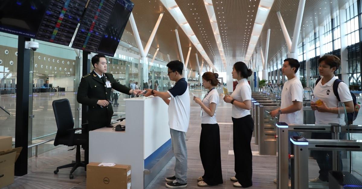 Ga T3 sân bay Tân Sơn Nhất sẽ đón 12.000 hành khách ngày đầu khai thác