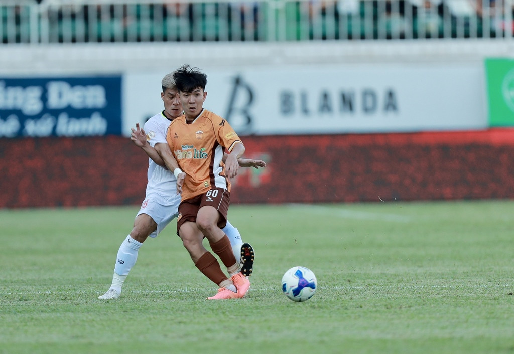 hagl vs ha tinh 3.jpg