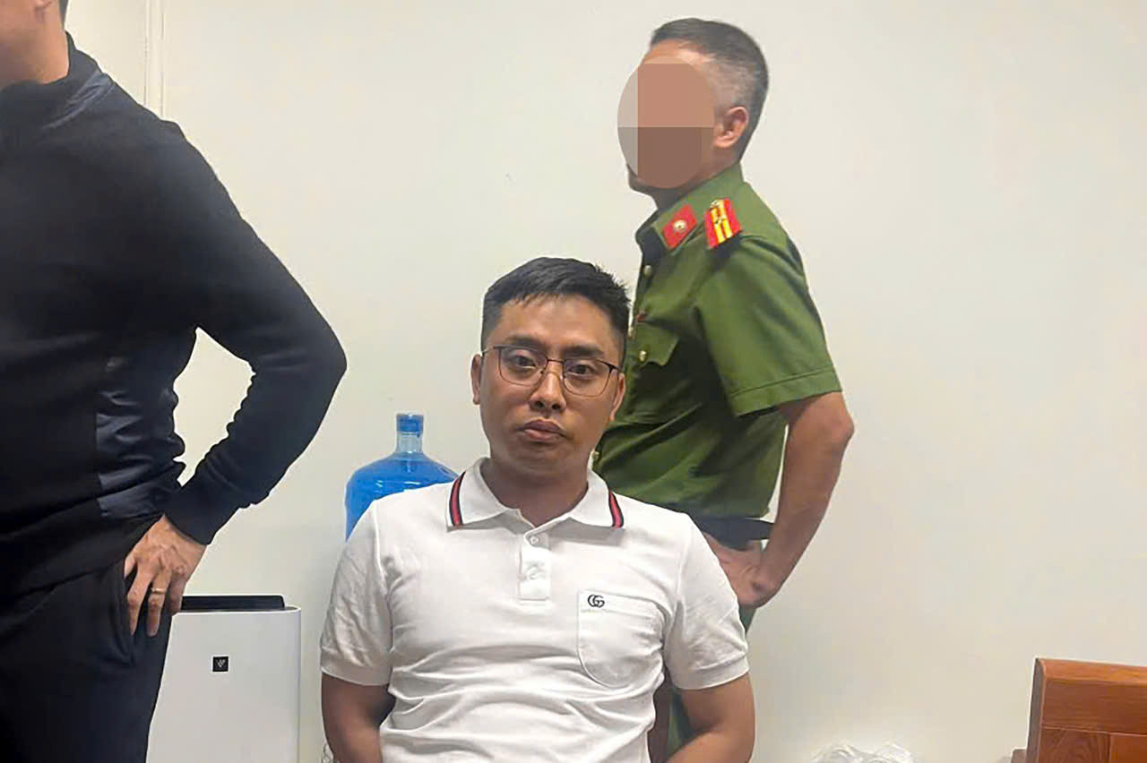 Khánh bắn công an ở QN.jpeg