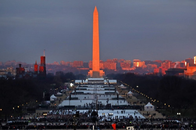 Thủ đô Washington của Mỹ đối mặt cú sốc lịch sử khi cơ quan chính phủ rời đi