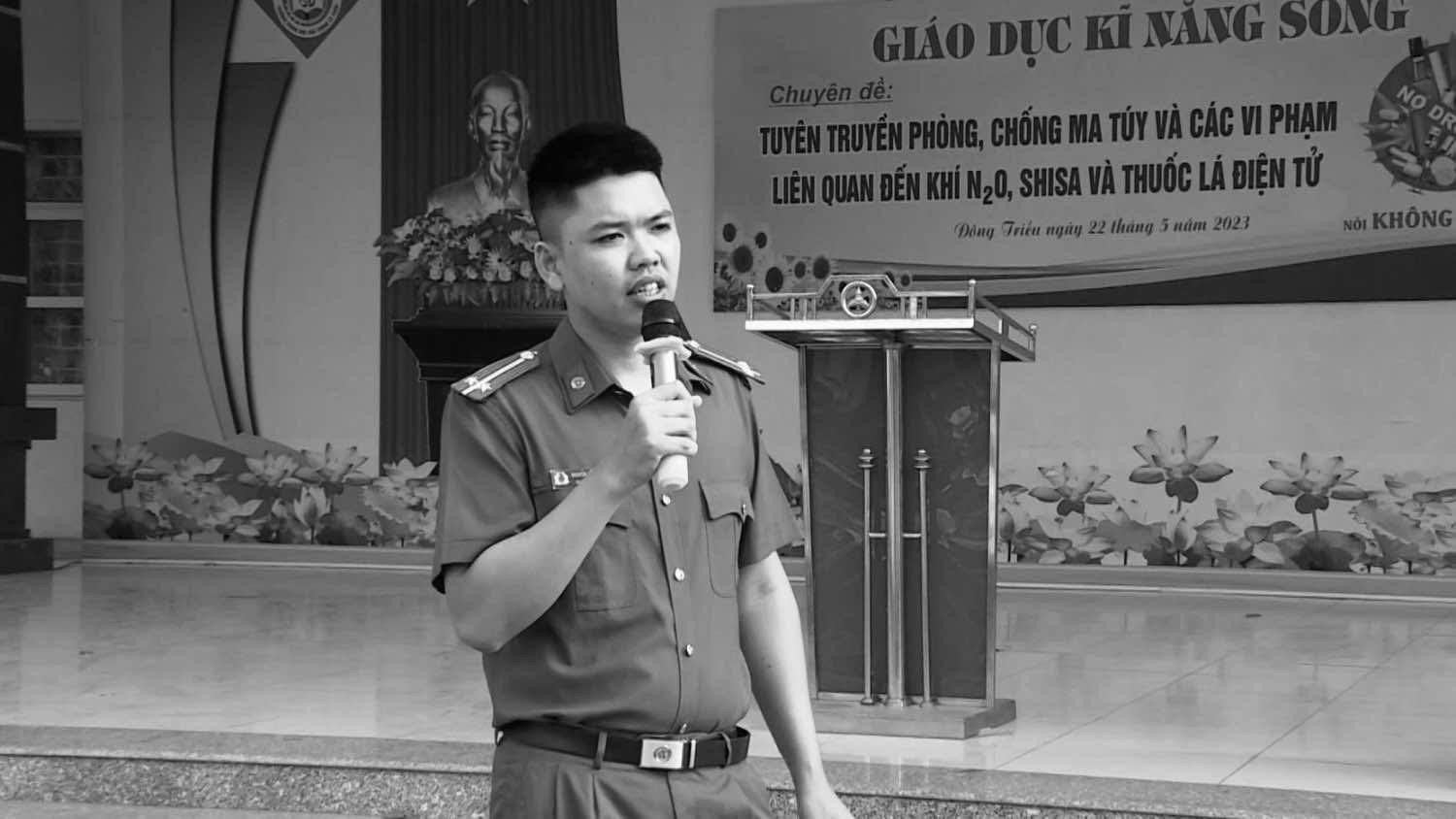 thuong uy hy sinh.jpg