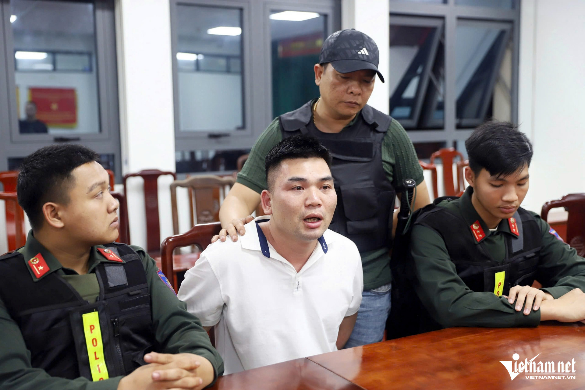 W-bắt đốt tượng buôn ma tuý_1.JPG.jpg