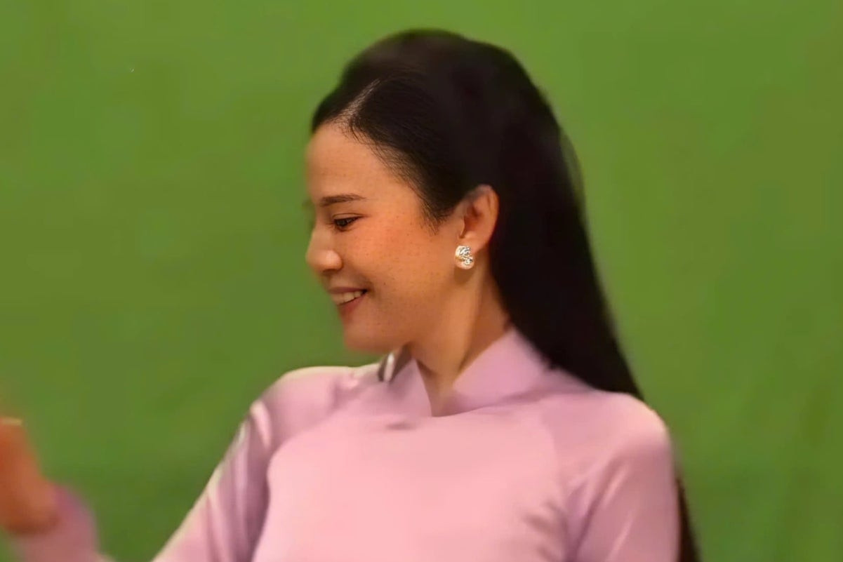 MC Bích Hồng gây phẫn nộ vì phát ngôn diễu binh gây kẹt xe