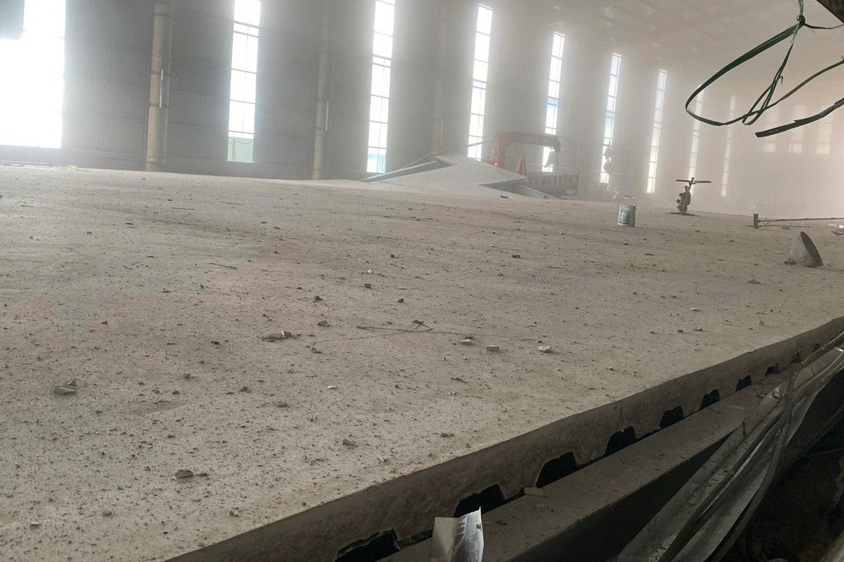 Tạm giữ 2 đối tượng vụ sập sàn bê tông làm 3 người tử vong