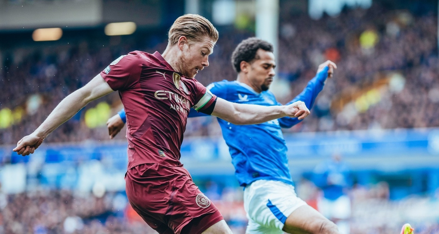 Trực tiếp bóng đá Everton 0-0 Man City: Tấn công khai thông bế tắc