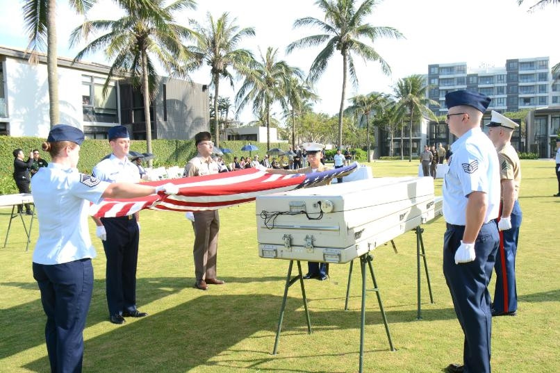 Việt Nam bàn giao 4 hòm đựng hài cốt quân nhân Mỹ