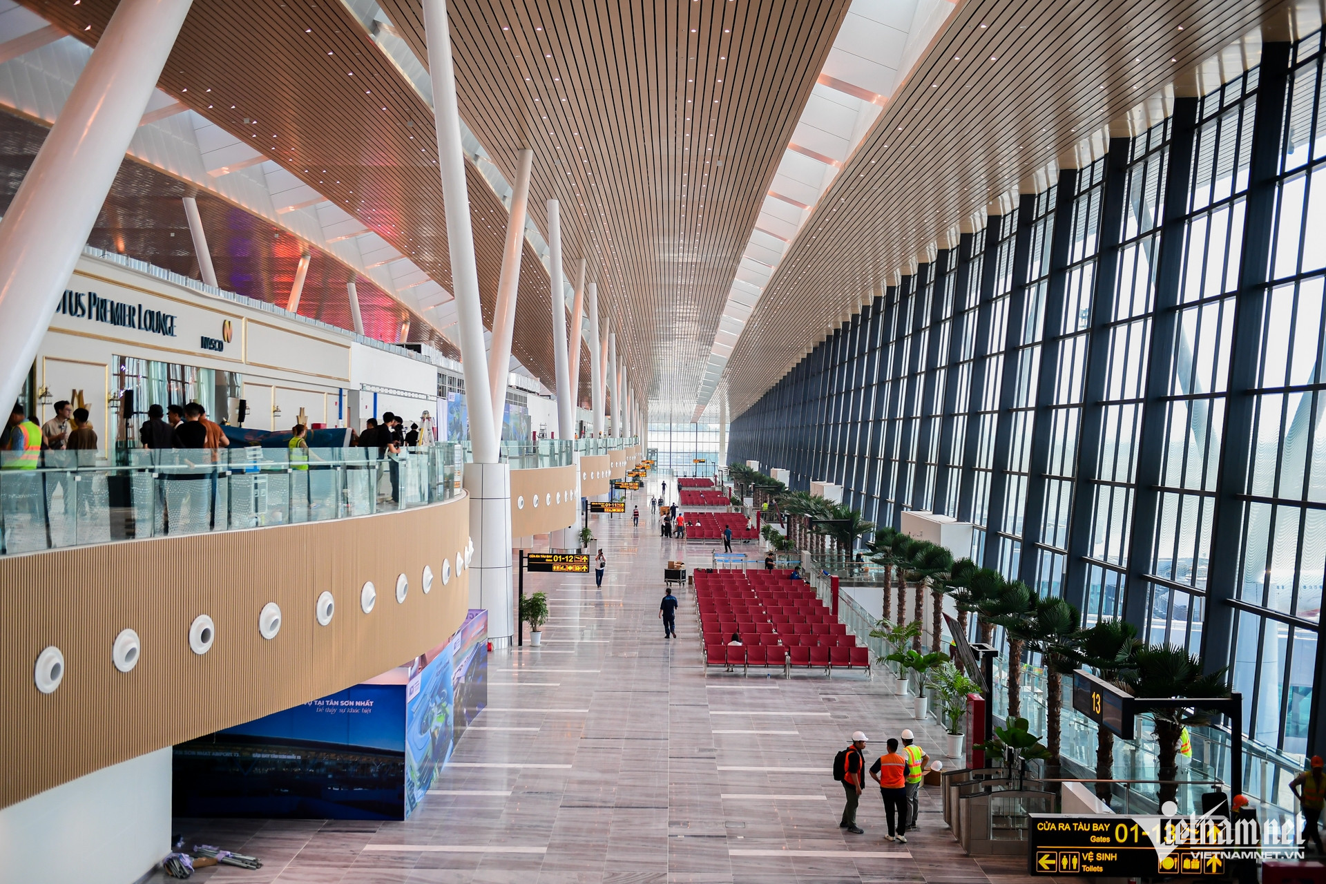 W-nhà ga T3 Tân Sơn Nhất Nguyễn Huế 24.jpg