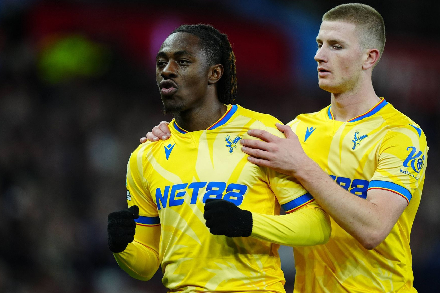 Tin tức về chuyển nhượng 2/4: MU ký Eberechi Eze, Liverpool lấy Huijsen