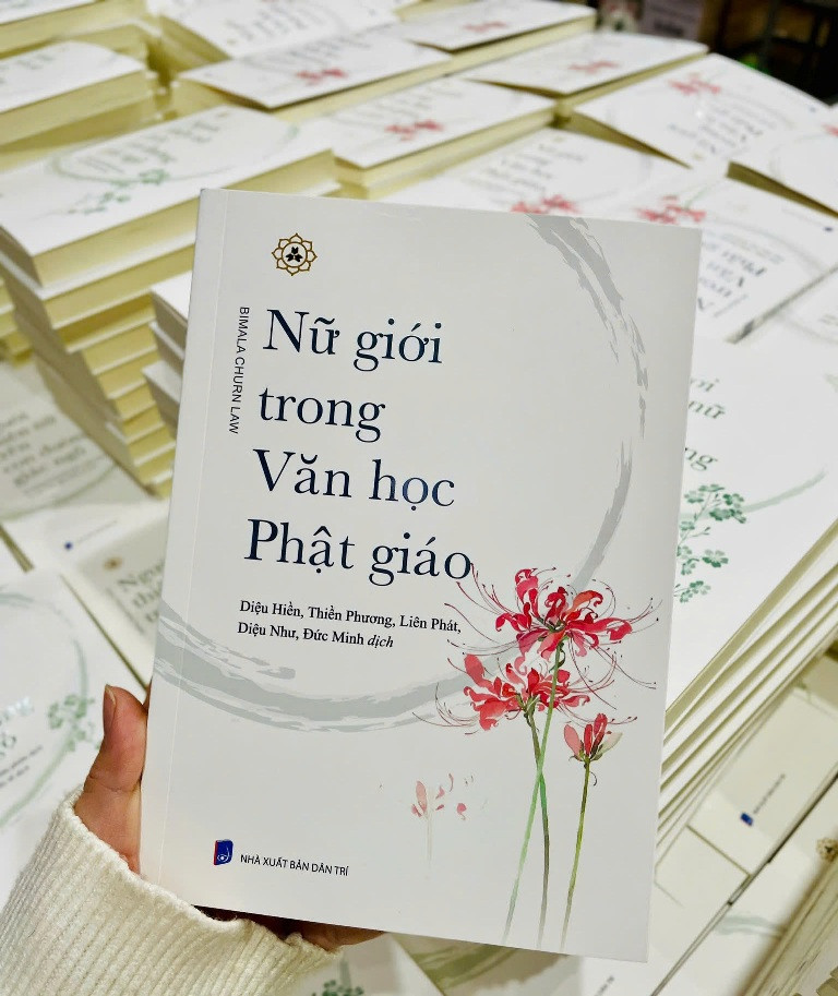 anh sachnugioiPG 1.jpg