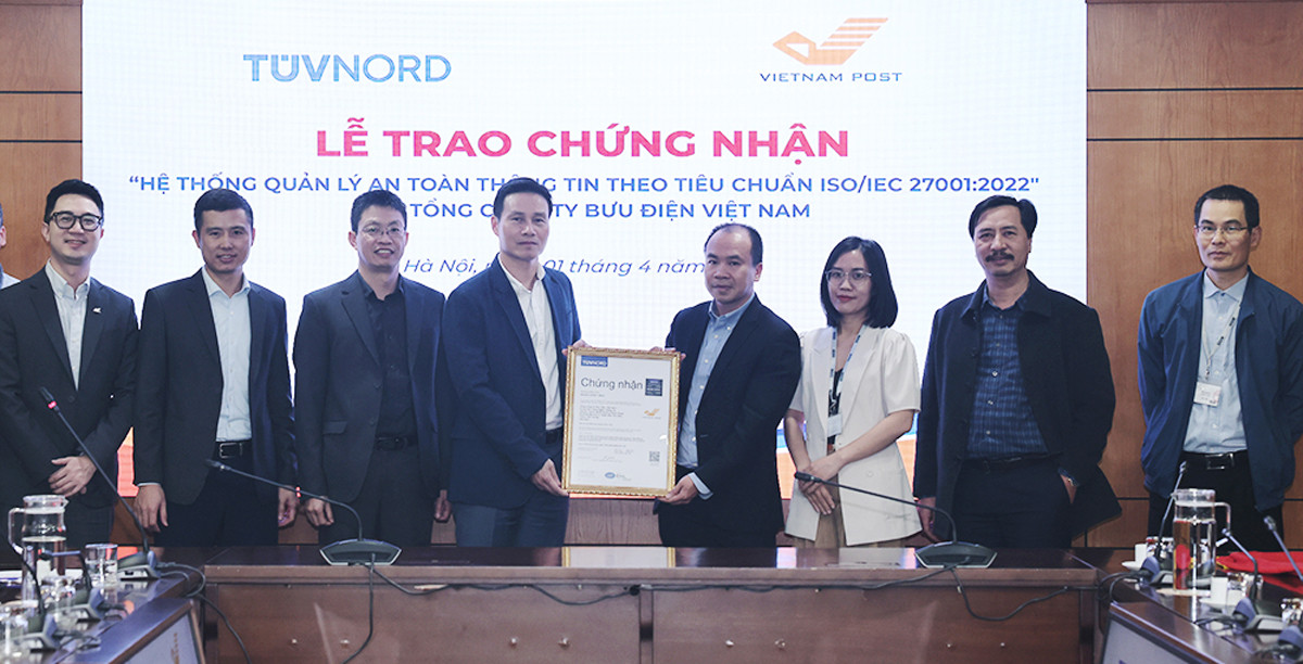 chung nhan an toan thong tin.JPG