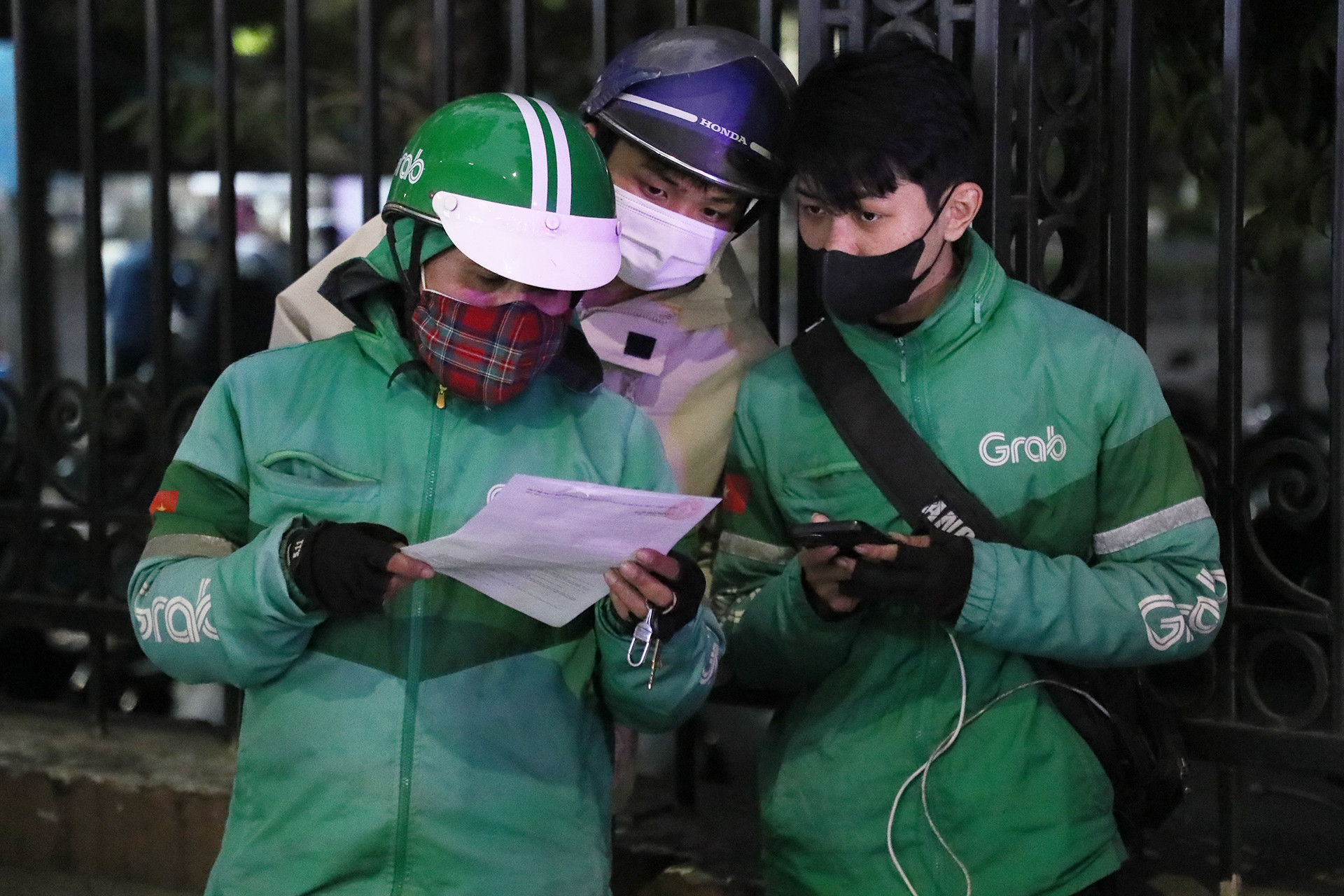 3 tháng áp dụng Nghị định 168, các tài xế 'đi ẩu' hứa không tái phạm