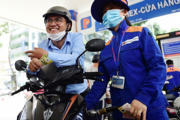 Giá xăng trong nước có thể tăng lần thứ 3 liên tiếp