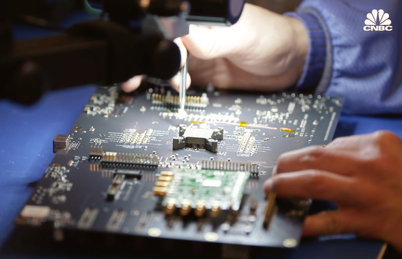 Kỹ sư bán dẫn Trung Quốc trở về nước sau 7 năm làm việc tại Apple để cống hiến