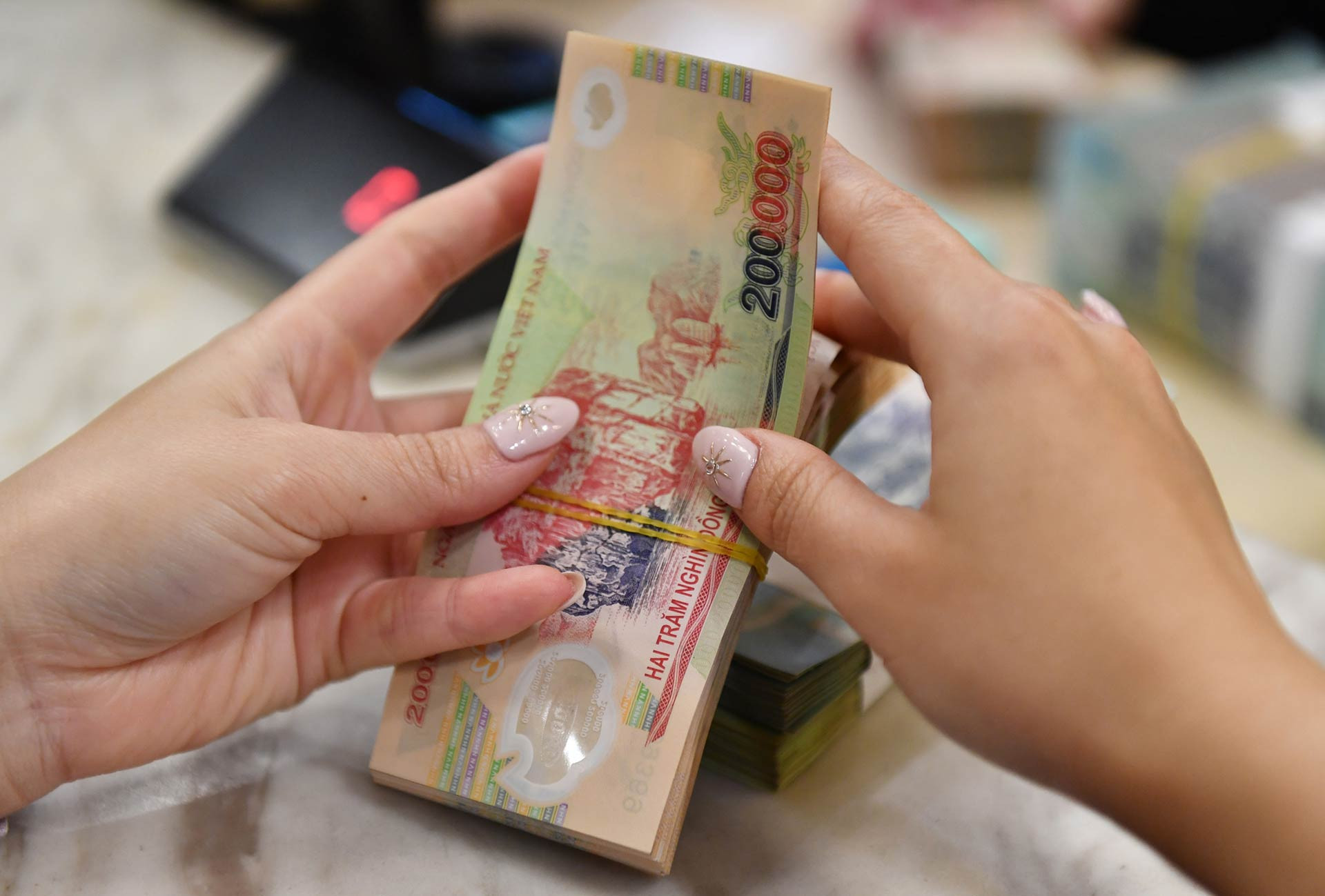 Từ 4/5, Bộ trưởng đi công tác được thuê phòng 4 triệu đồng/ngày