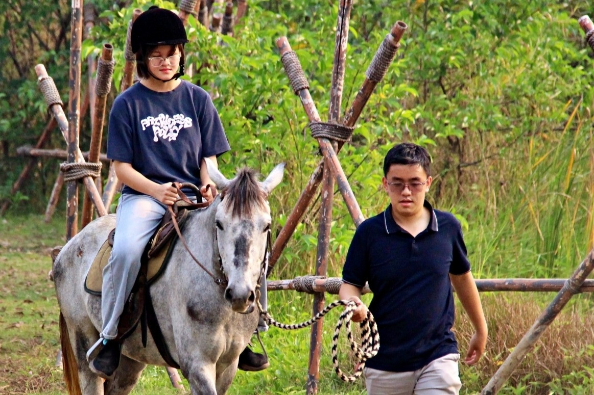 Thanh niên chi tiền mua ngựa đua để trải nghiệm thú chơi của giới thượng lưu