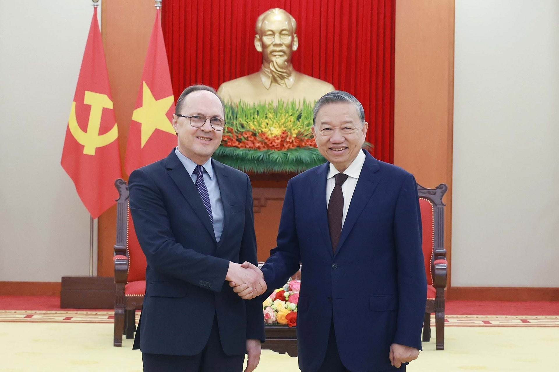 Việt Nam và Nga cần xác định hướng hợp tác mới trong năng lượng, điện hạt nhân