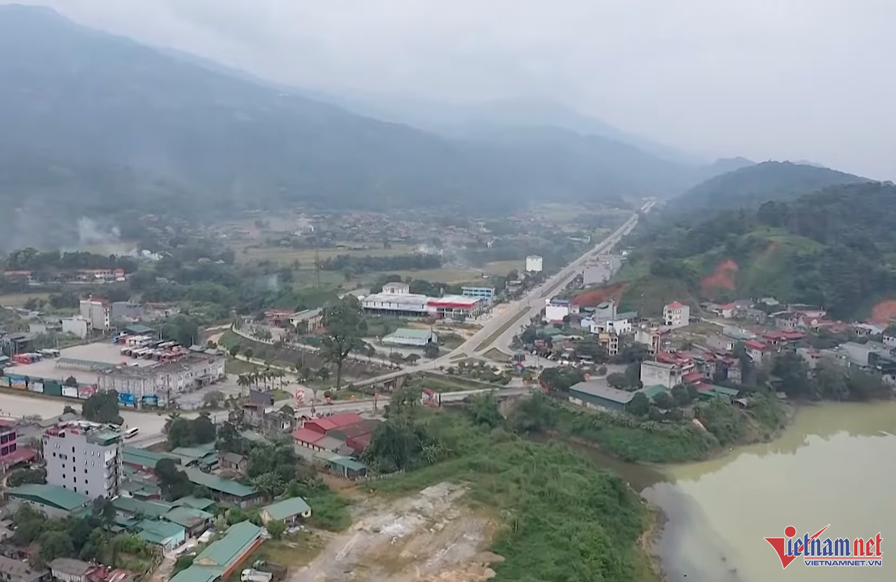 W-minhhoa.png