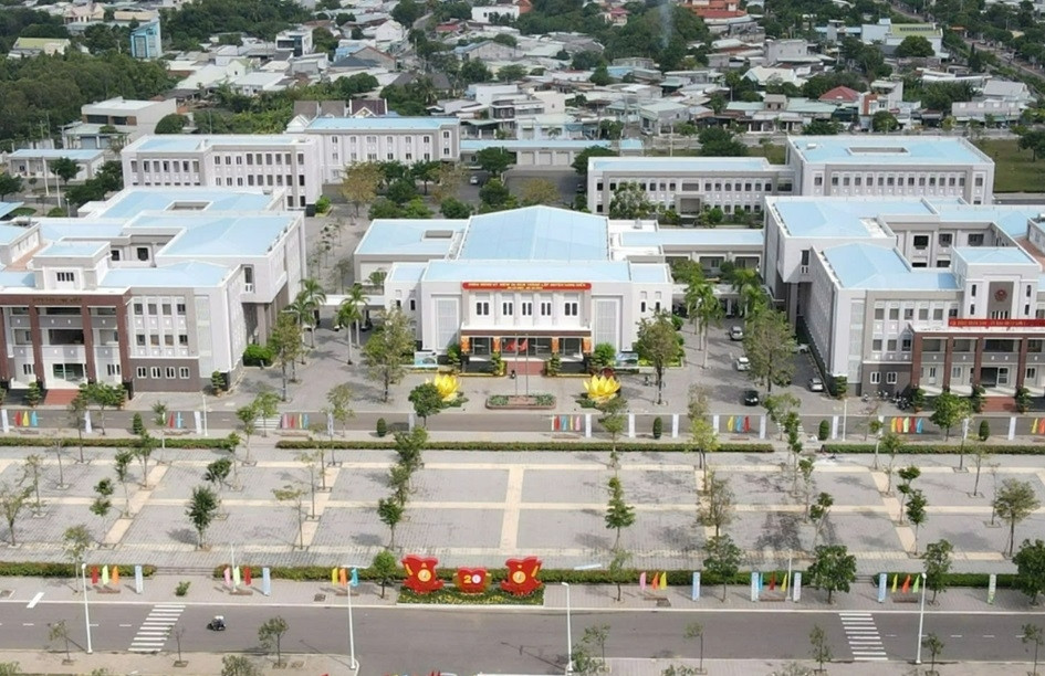 Bà Rịa - Vũng Tàu bố trí cán bộ, xử lý trụ sở công dôi dư thế nào sau sắp xếp?