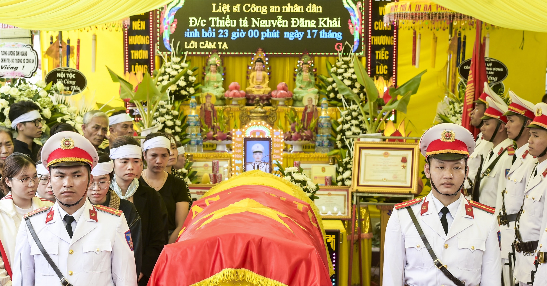 Bạn thân của liệt sỹ Nguyễn Đăng Khải: 'Phong bì mừng cưới thành phúng viếng tiễn biệt'