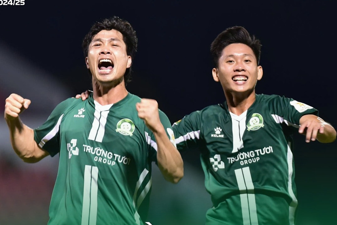 Công Phượng lập cú đúp siêu phẩm, Bình Phước thắng kịch tính