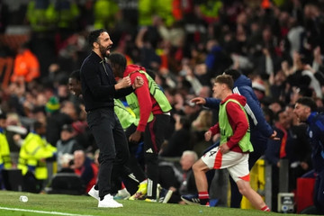 MU đại phẫu, bổ sung 5 bản hợp đồng mới cho Ruben Amorim