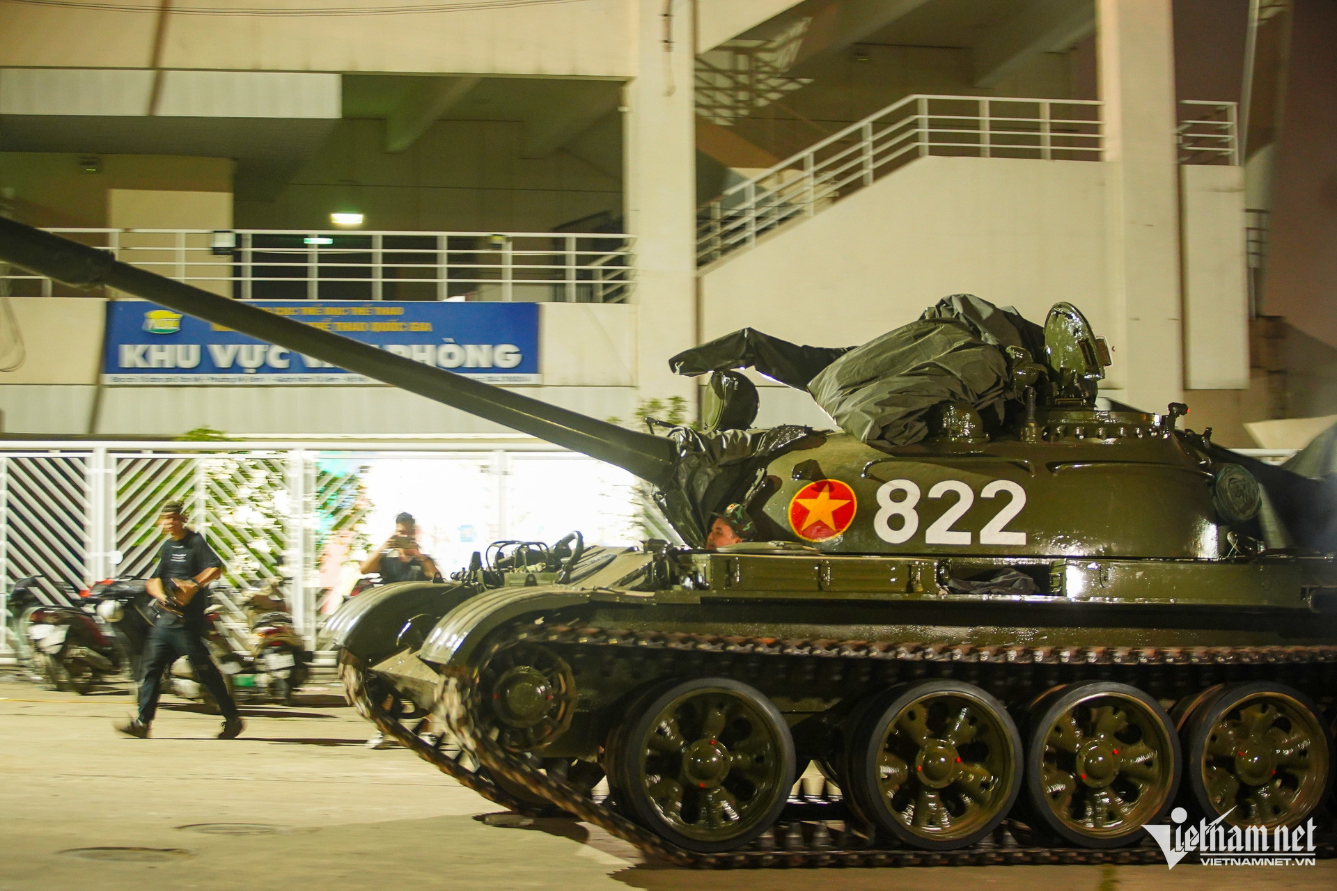 W-9 C03120.jpg