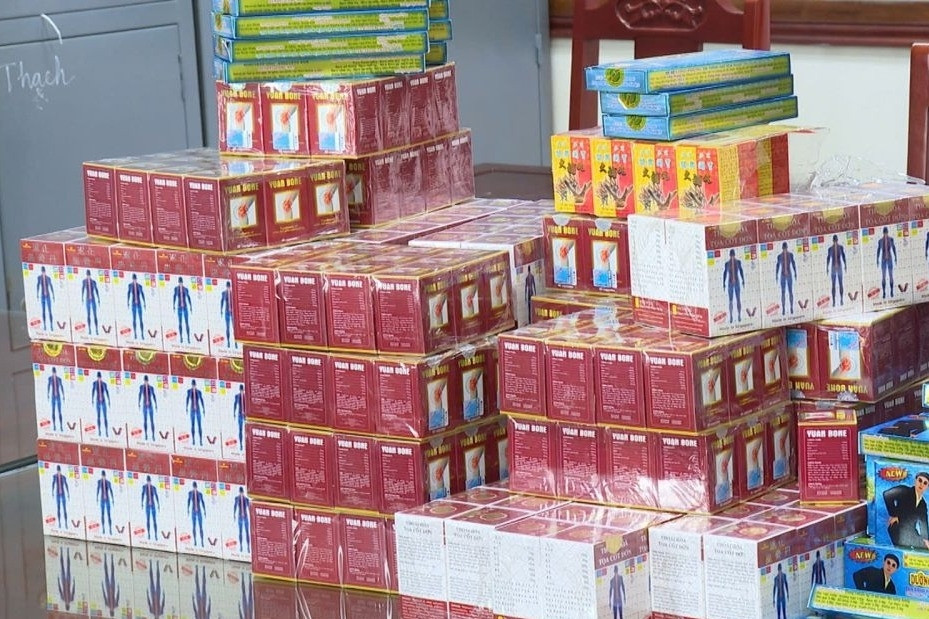 Bộ Y tế chỉ đạo khẩn về tình trạng mua bán thuốc trên mạng