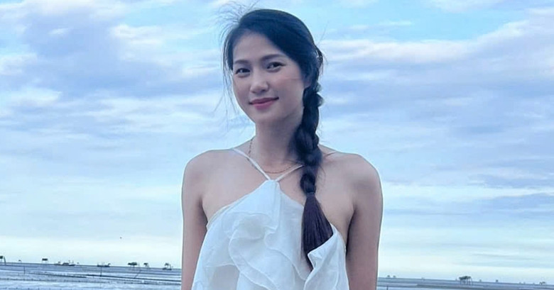 Chân dài bóng chuyền cao 1m81, xinh như hoa hậu