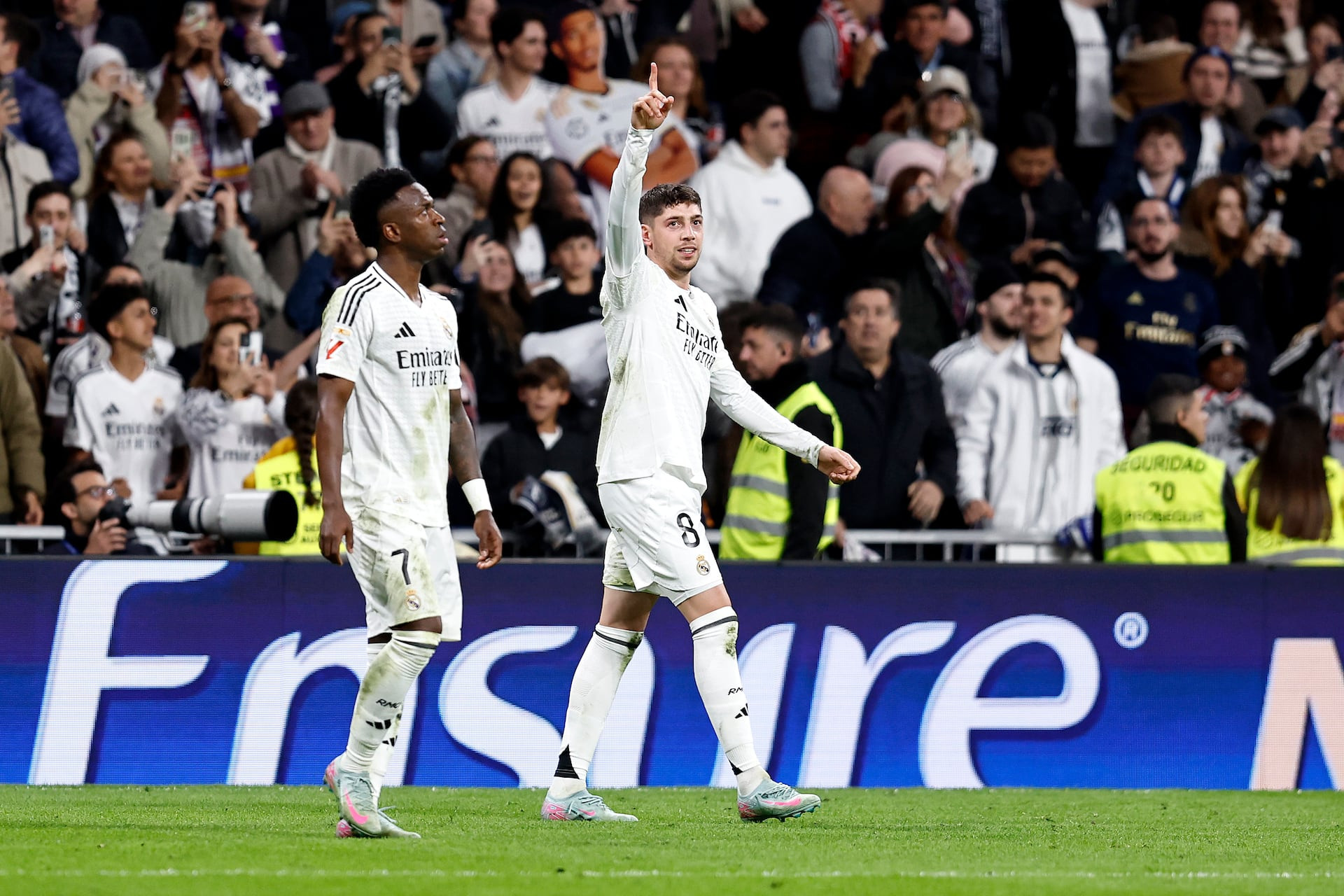 EFE. Valverde Vinicius Real Madrid Bilbao.jpg