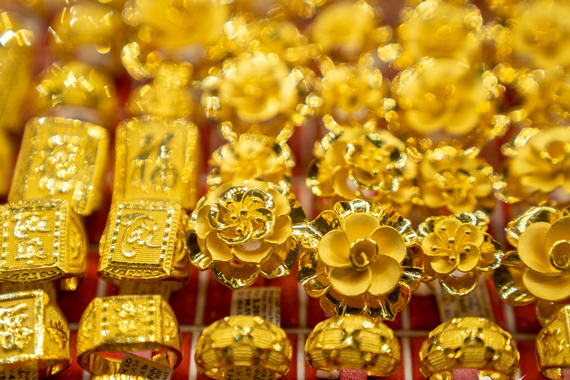 Giá vàng lập đỉnh, chuyên gia cảnh báo nguy cơ 'trắng tay' trong 5 năm tới