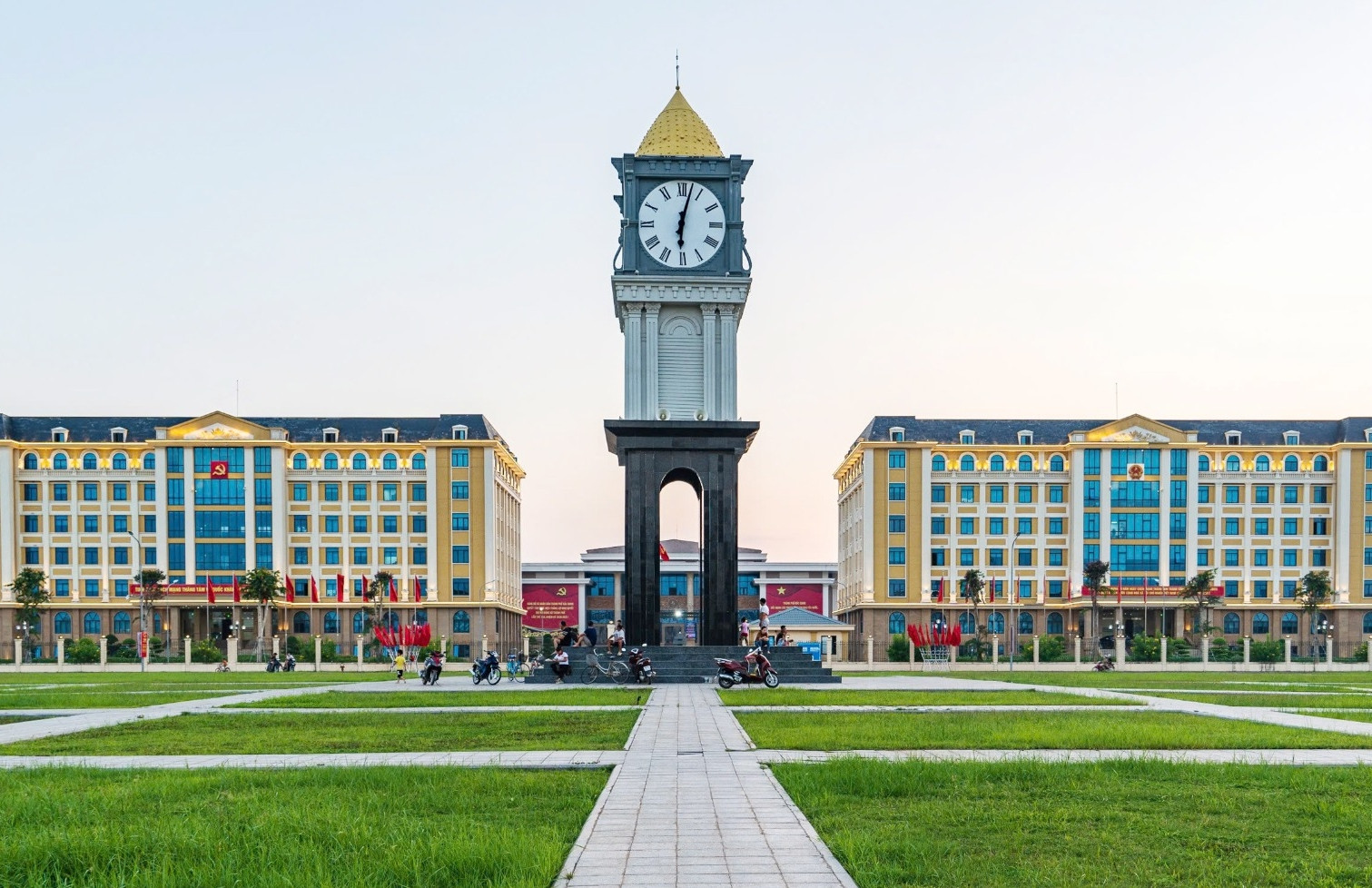 Lý do sau khi sắp xếp lấy tên Bắc Ninh, đặt trụ sở ở Bắc Giang