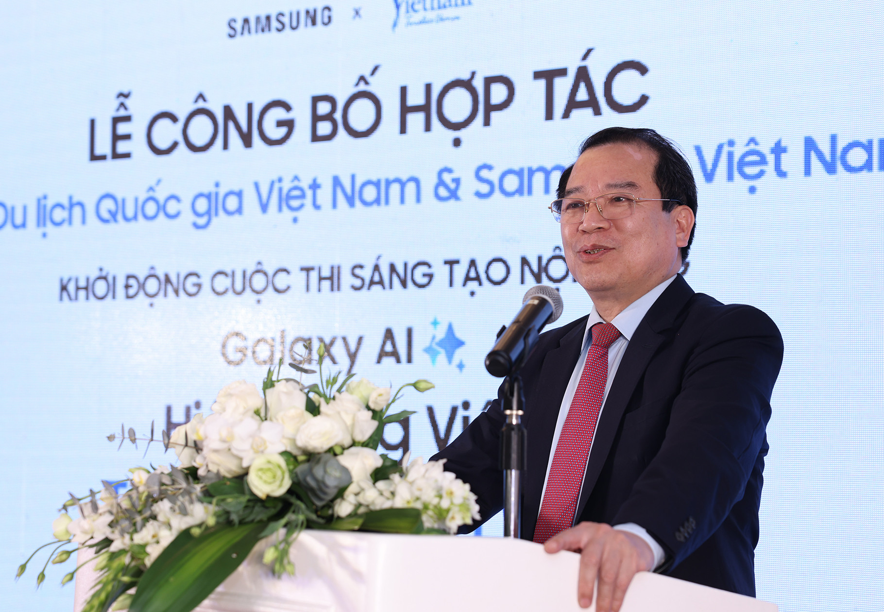 Bắt tay các đại gia công nghệ, ứng dụng AI để phát triển du lịch thông minh 1 Ông Hà Văn Siêu Phó Cục trưởng Cục Du lịch Quốc gia Việt Nam.JPG