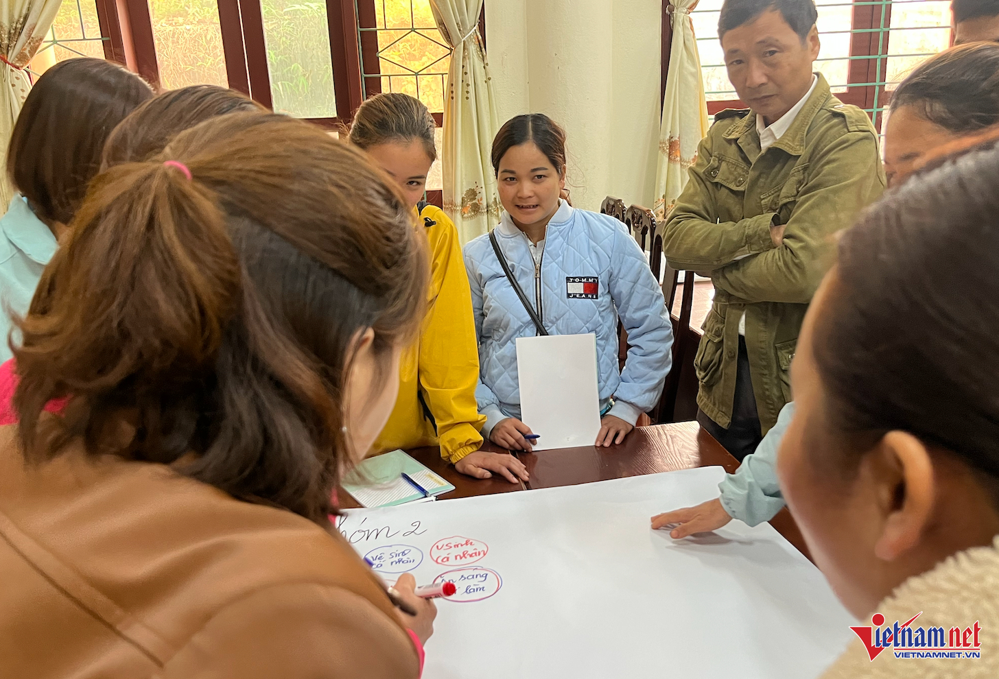 W-bac kan phu nu.png