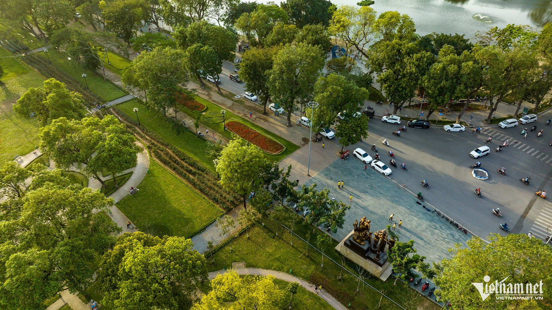 W-tran nhan tong.jpg