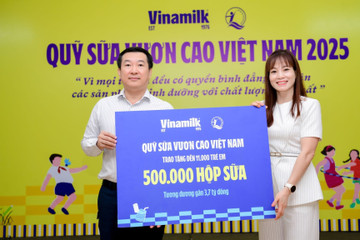 50 năm thống nhất đất nước: 500.000 hộp sữa Vinamilk tặng trẻ em khó khăn