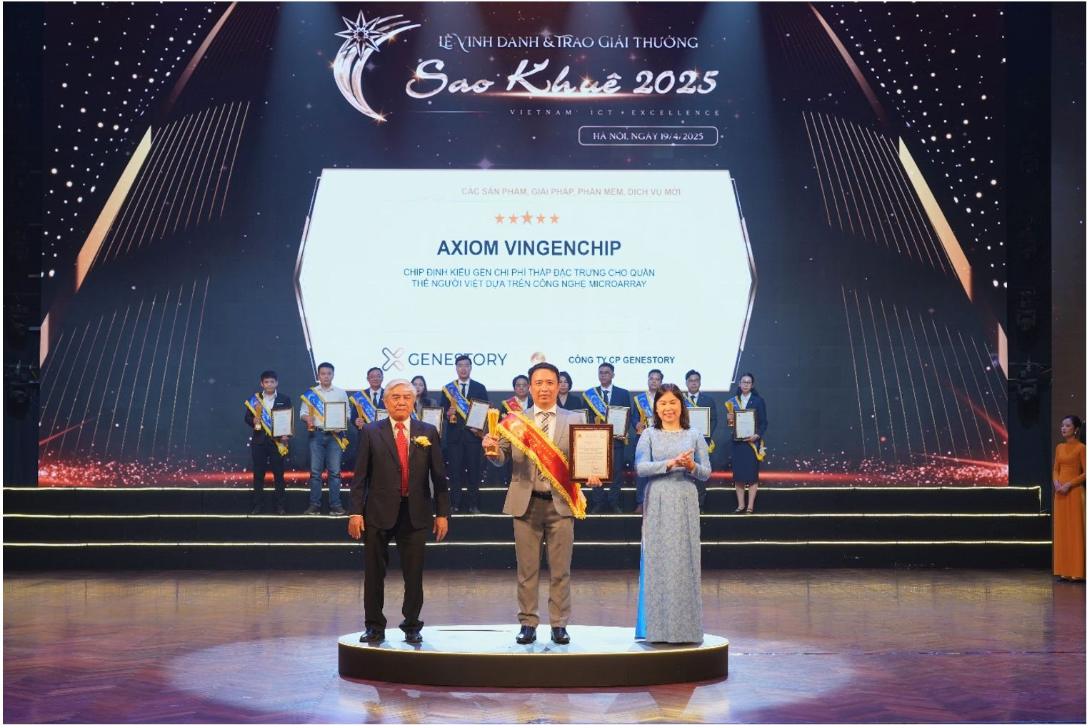Axiom VinGenChip được vinh danh giải thưởng Sao Khuê 2025