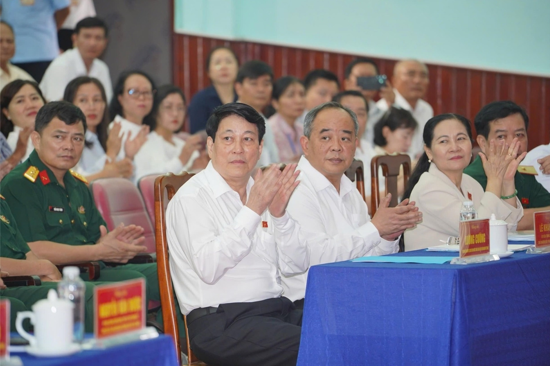 Chủ tịch nước Lương Cường lần đầu tiếp xúc cử tri TPHCM