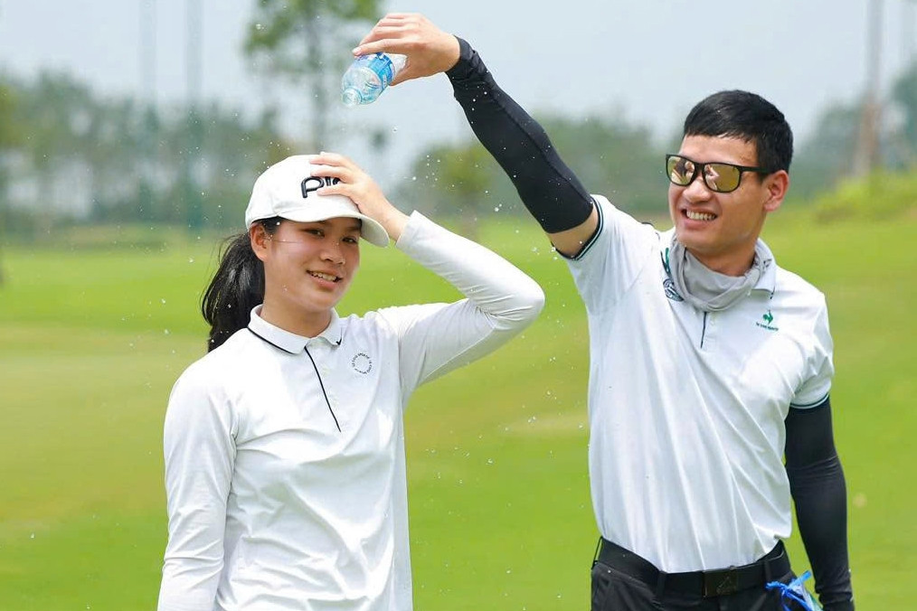 Gia Hân làm nên lịch sử tại giải Golf Hà Nội mở rộng