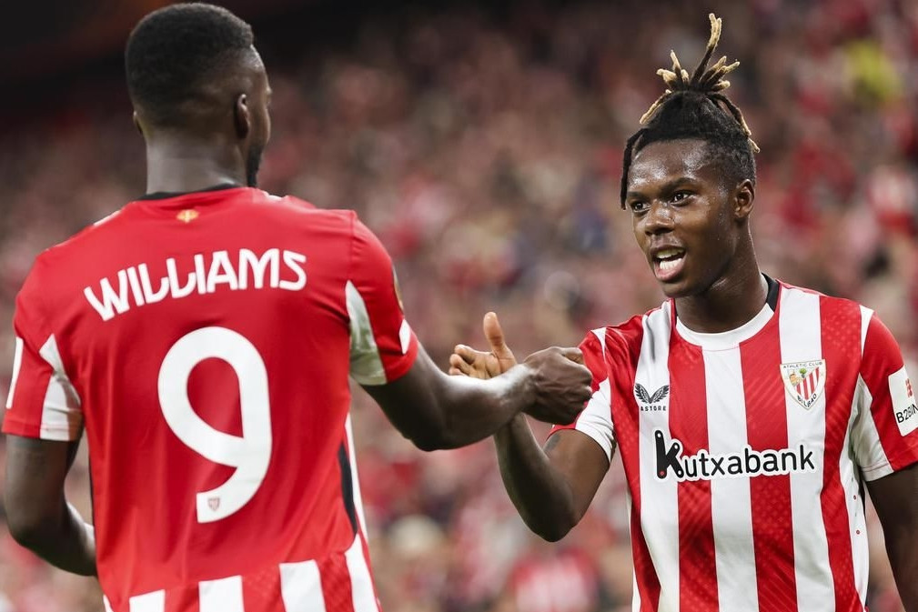 Man City lao vào giành Nico Williams với MU