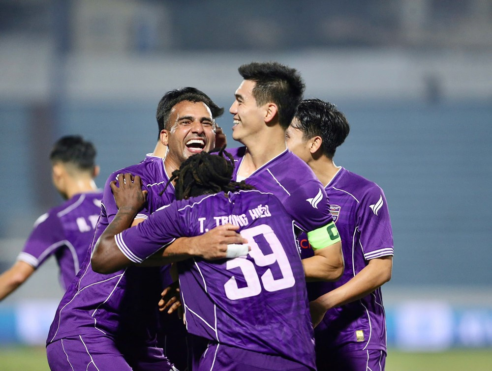 nam dinh vs binh duong.jpg