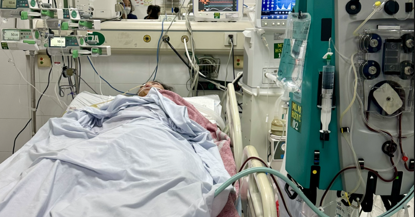 Nữ sinh năm cuối đại học ở Hà Nội nguy kịch, dấu hiệu ban đầu như cúm "xoàng"