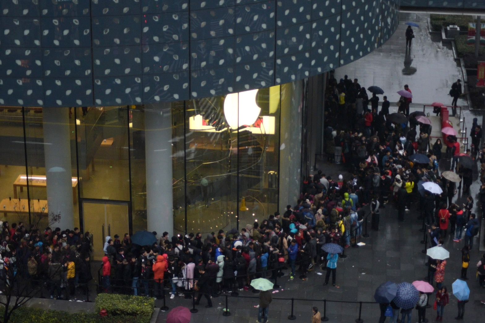 Tiết lộ mới cho thấy iPhone 17 Pro sẽ là 'ngôi sao sáng' mùa thu này