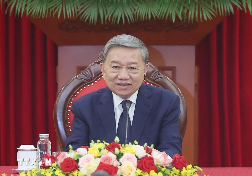 tong bi thu dien dam tong thong nam phi 1.webp