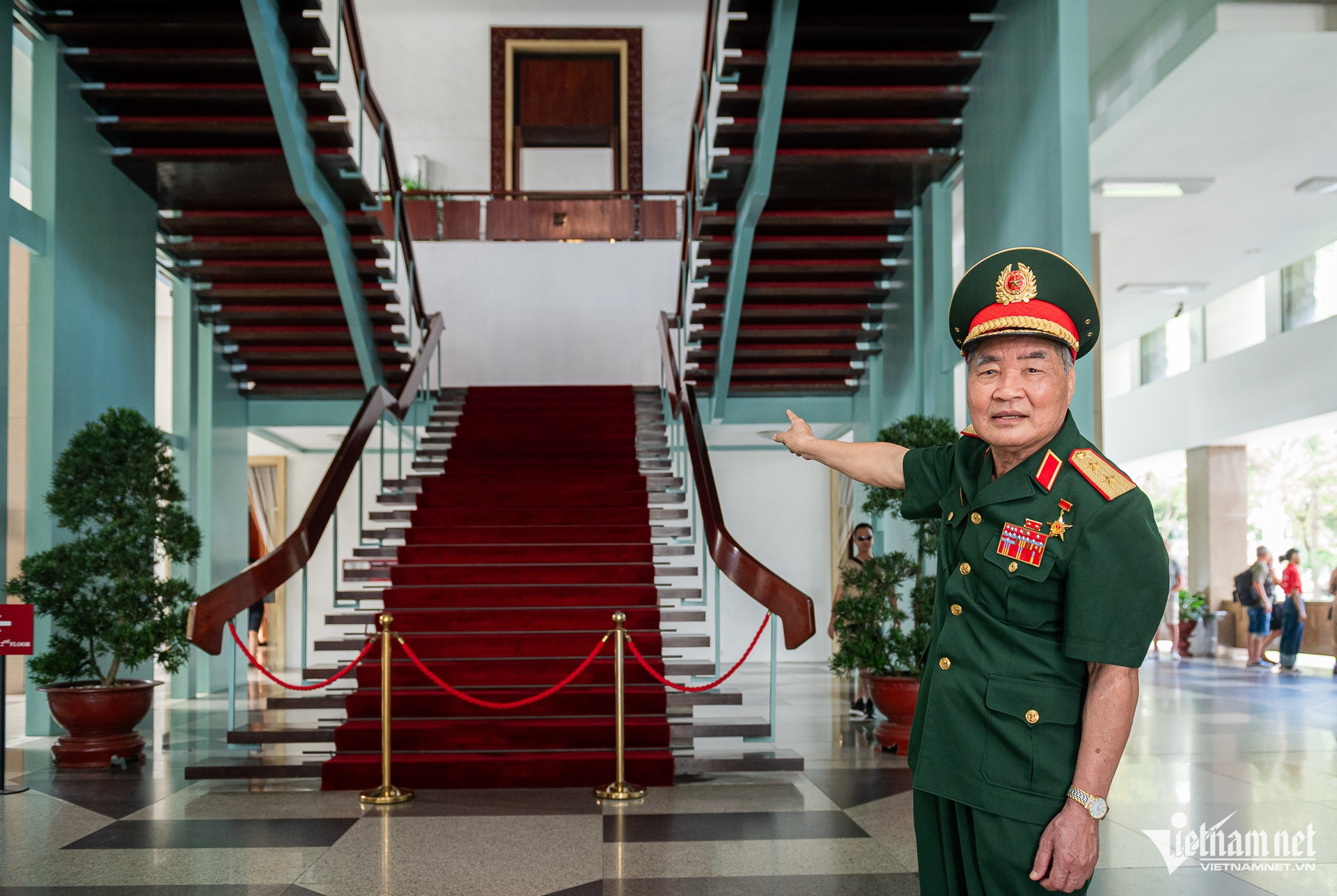 W-TT Phạm Xuân Thệ Nguyễn Huế 12.jpg