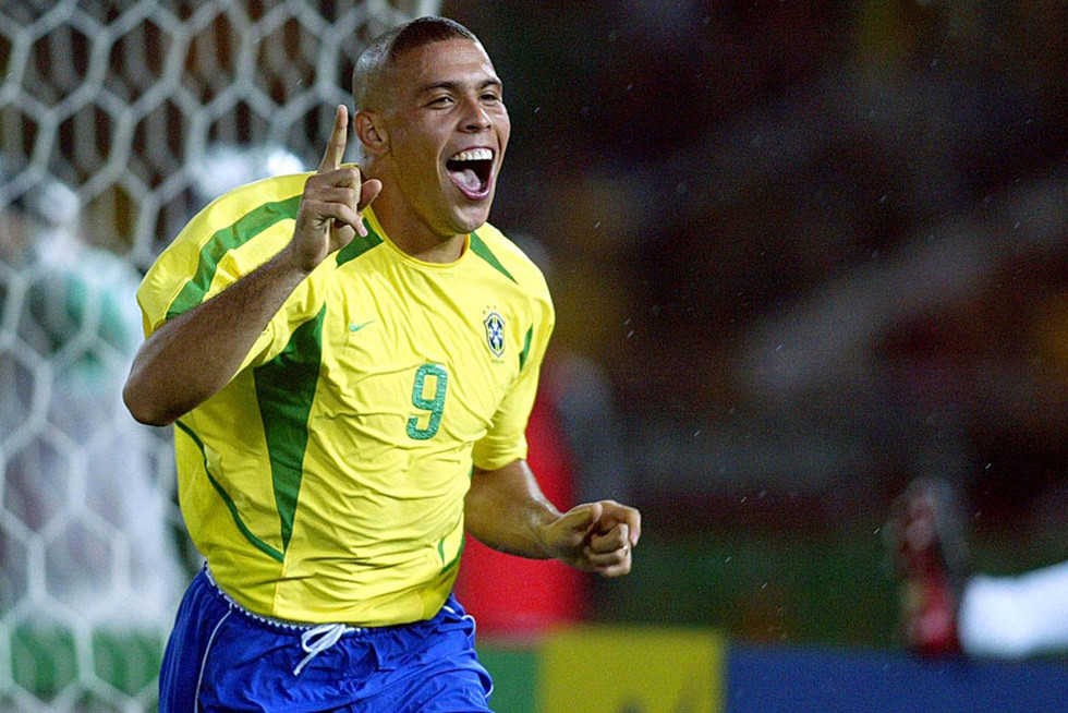 Alamy. Ronaldo World Cup 2002.jpg