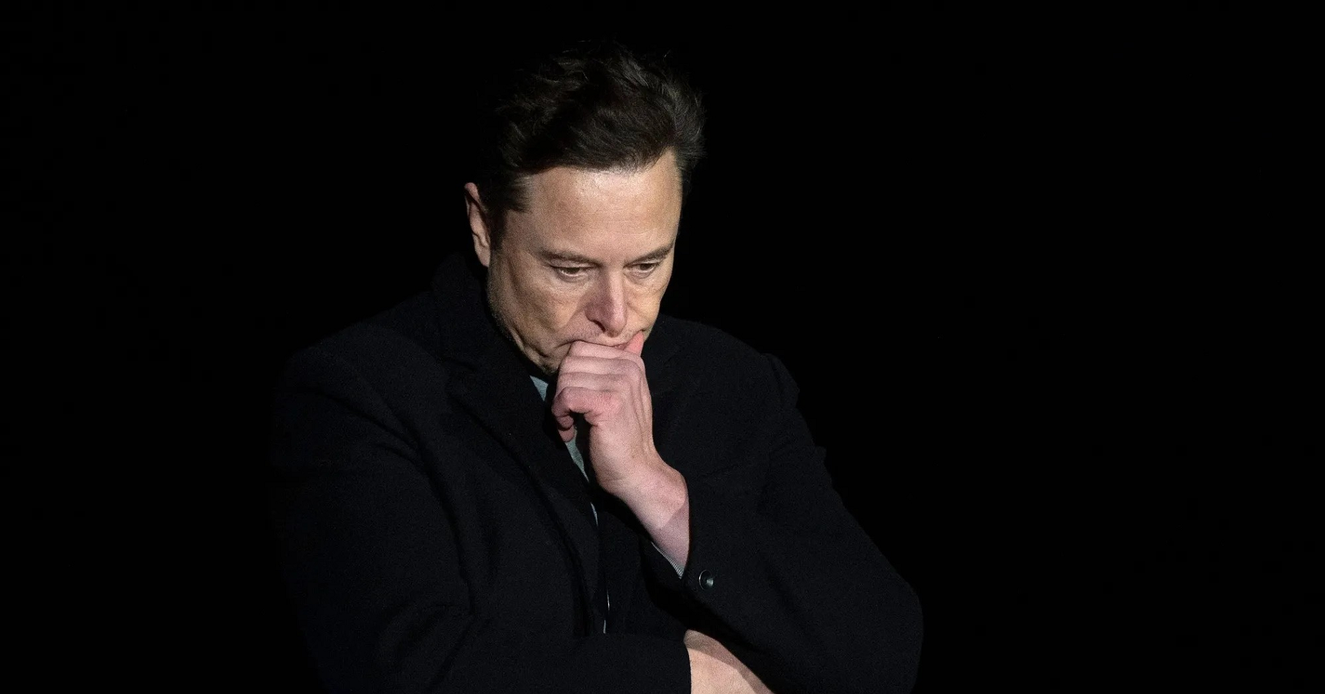 Cổ phiếu rớt thảm, Elon Musk bất ngờ "xa cách" Donald Trump