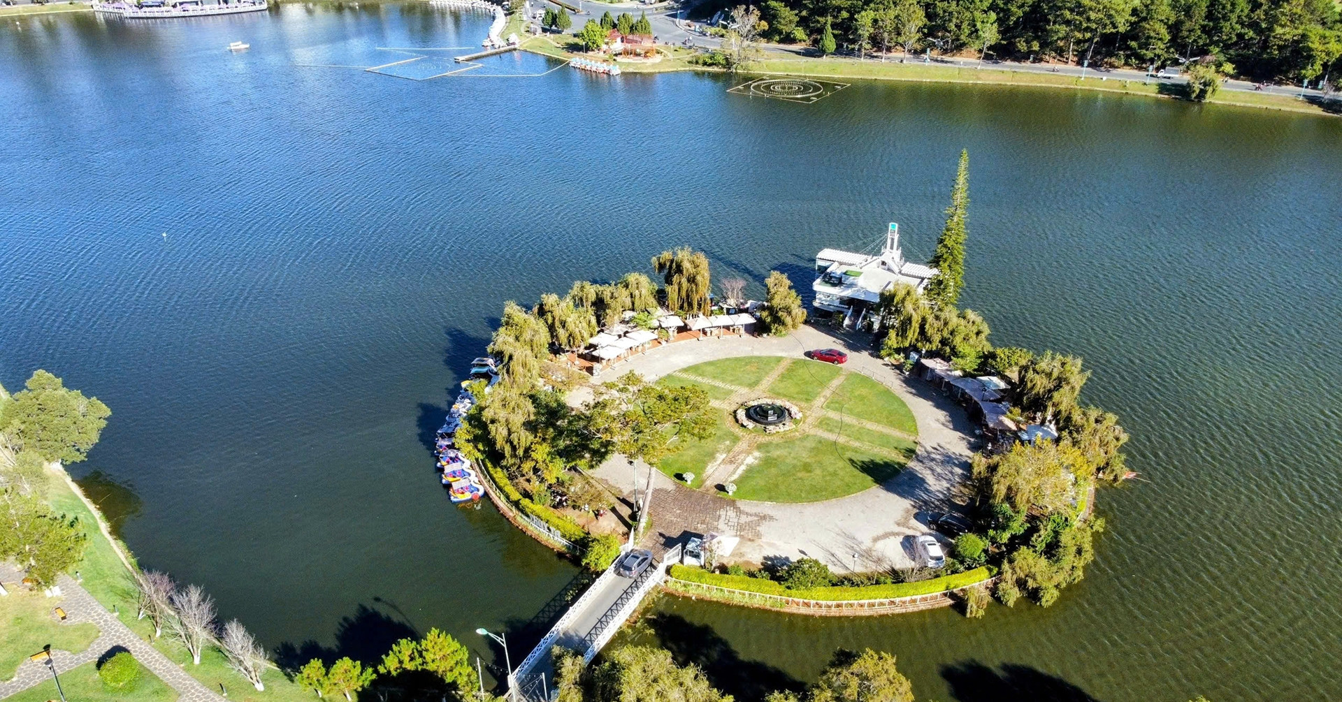 Đà Lạt đấu giá loạt tài sản công, gồm nhà hàng đại gia trả giá 15 tỷ rồi bỏ cọc