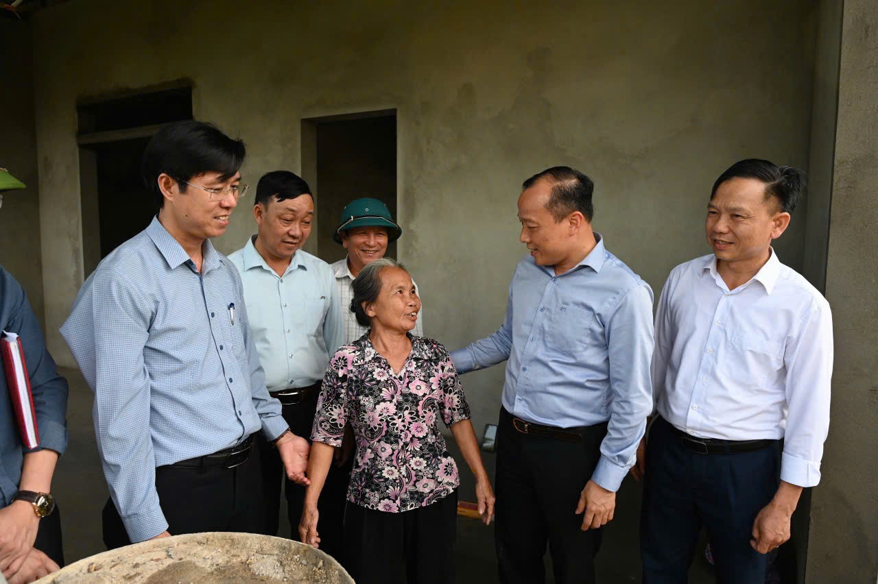 Huong Khe 2.jpg