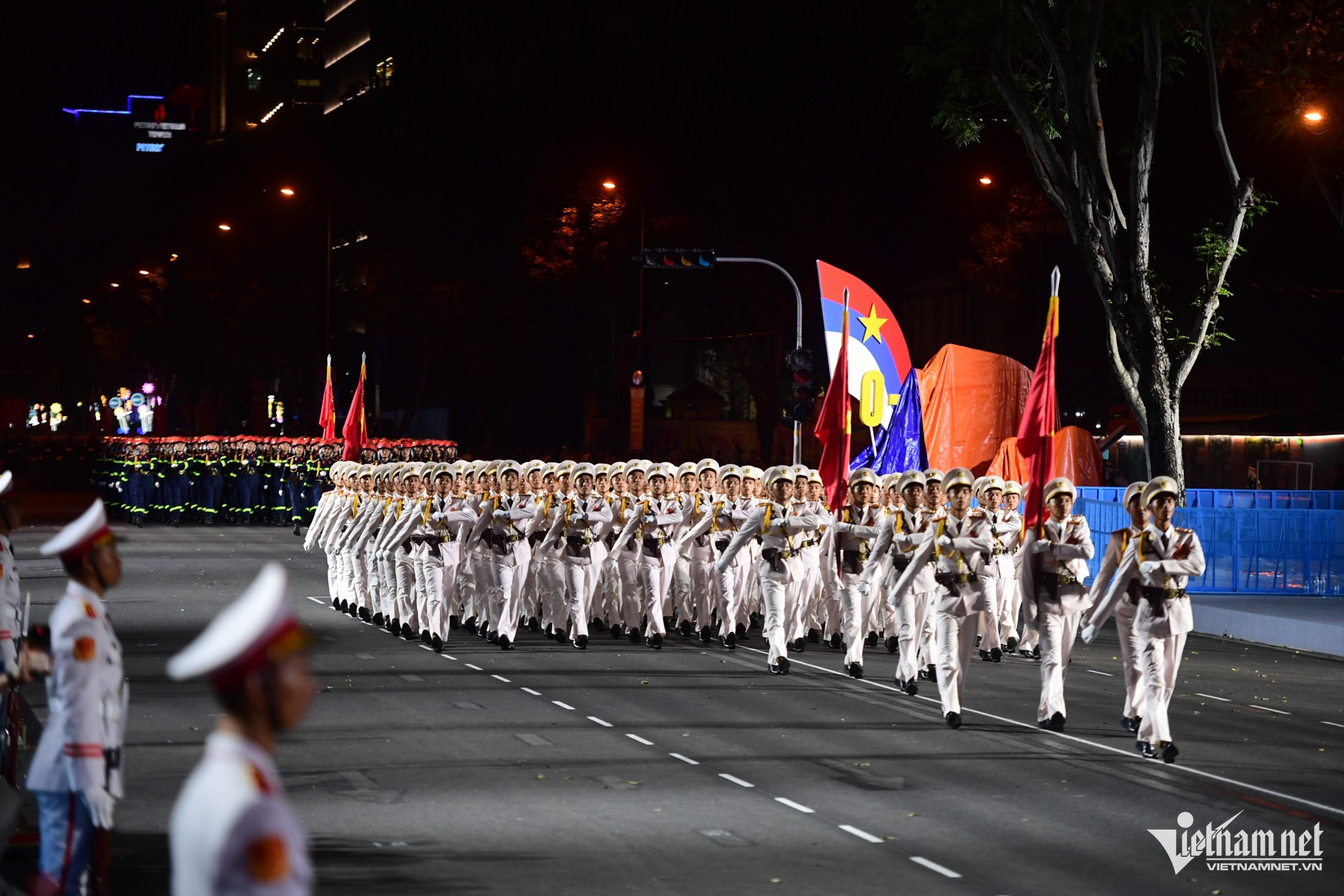 w dieu binh 30 4 27 10.jpg